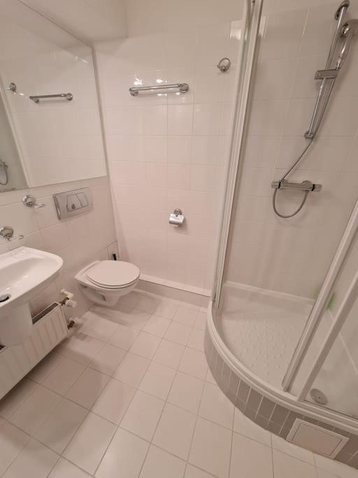 바르샤바 10Q - Z6 Apartament 704 아파트 외부 사진