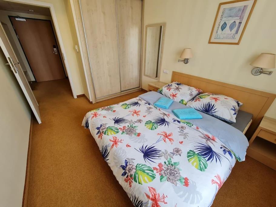 바르샤바 10Q - Z6 Apartament 704 아파트 외부 사진